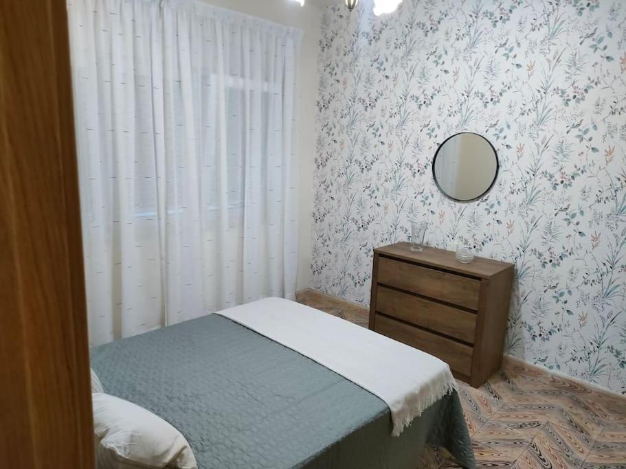 Piso Centrico En Ribadeo 아파트 외부 사진