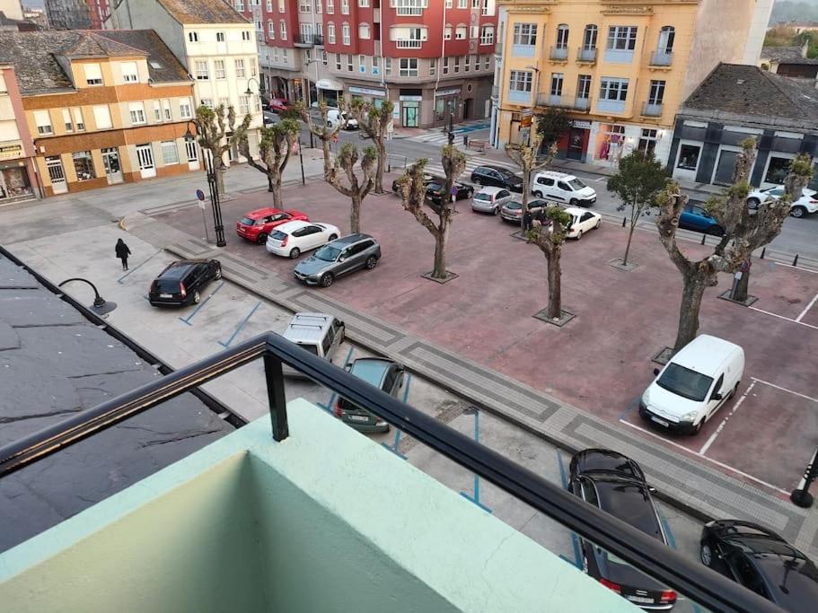 Piso Centrico En Ribadeo 아파트 외부 사진